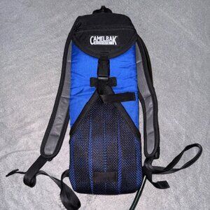 CamelBak Rogue Hydration Backpack Blue Black 70 oz Reservoir Incl Cycling Run